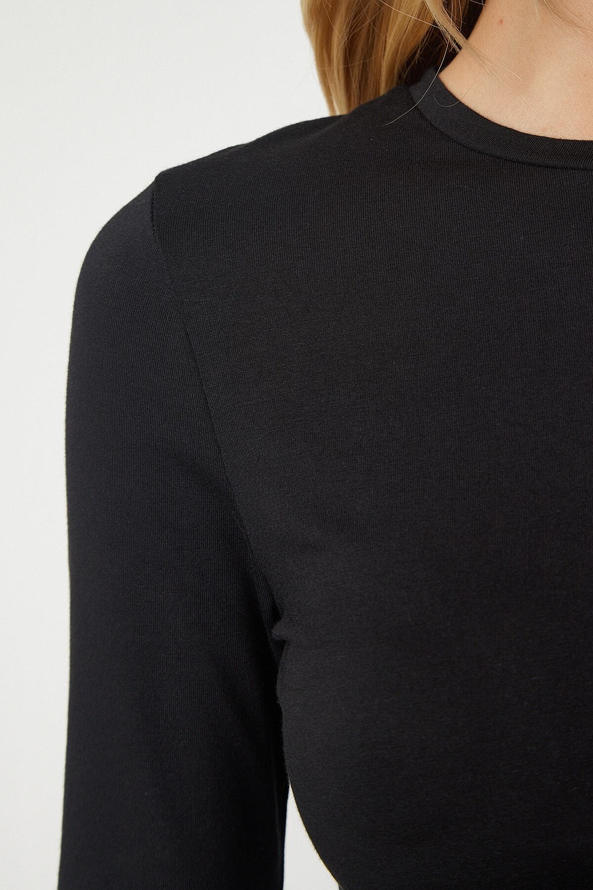 Siyah Beyaz Basic 2'Li Paket Örme Crop Bluz ub00132