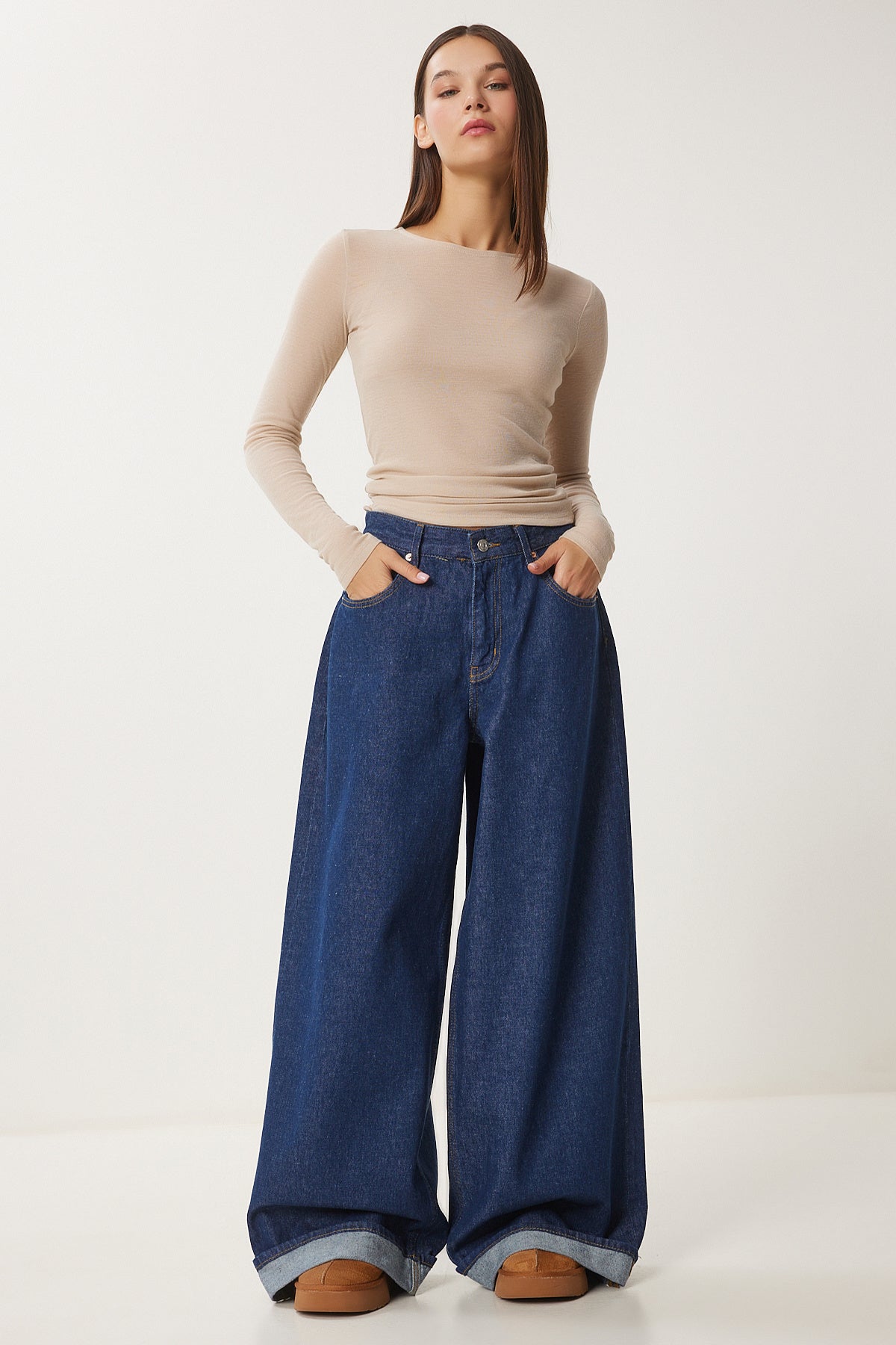 Koyu Mavi Yüksek Bel Geniş Paça Jeans RH00032