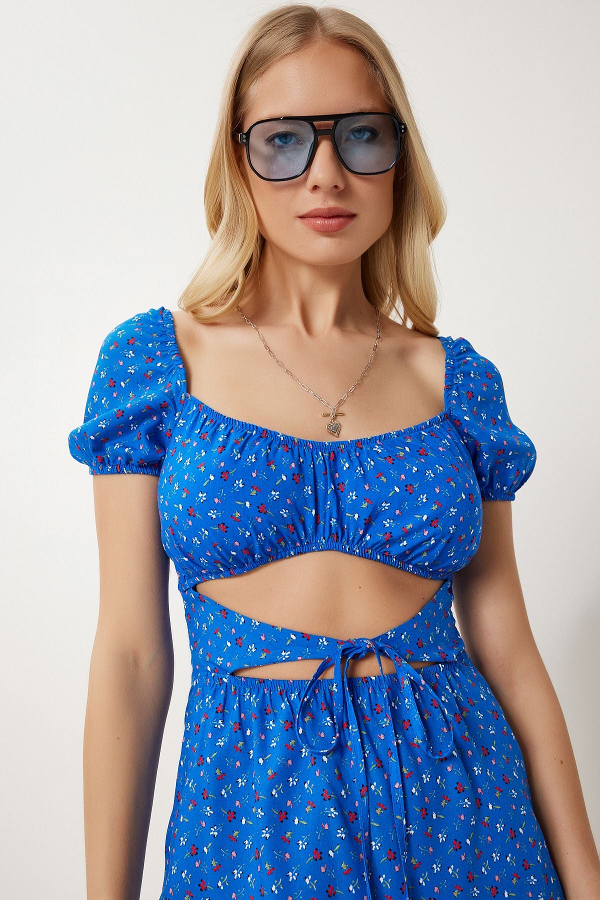 Koyu Mavi Cut Out Detaylı Mini Viskon Elbise FK00023