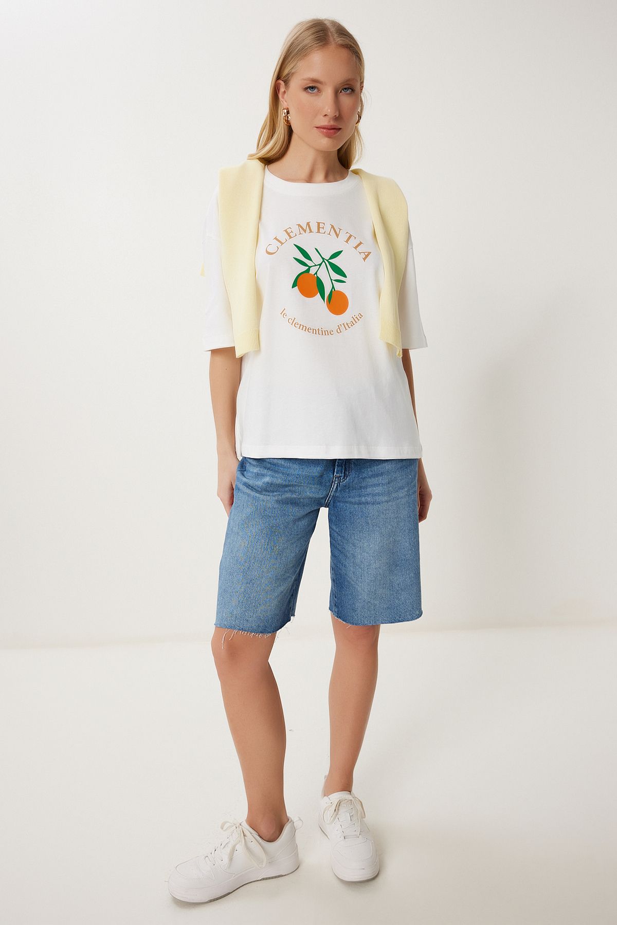 Ekru Baskılı Pamuklu Oversize Örme T-Shirt YY00238
