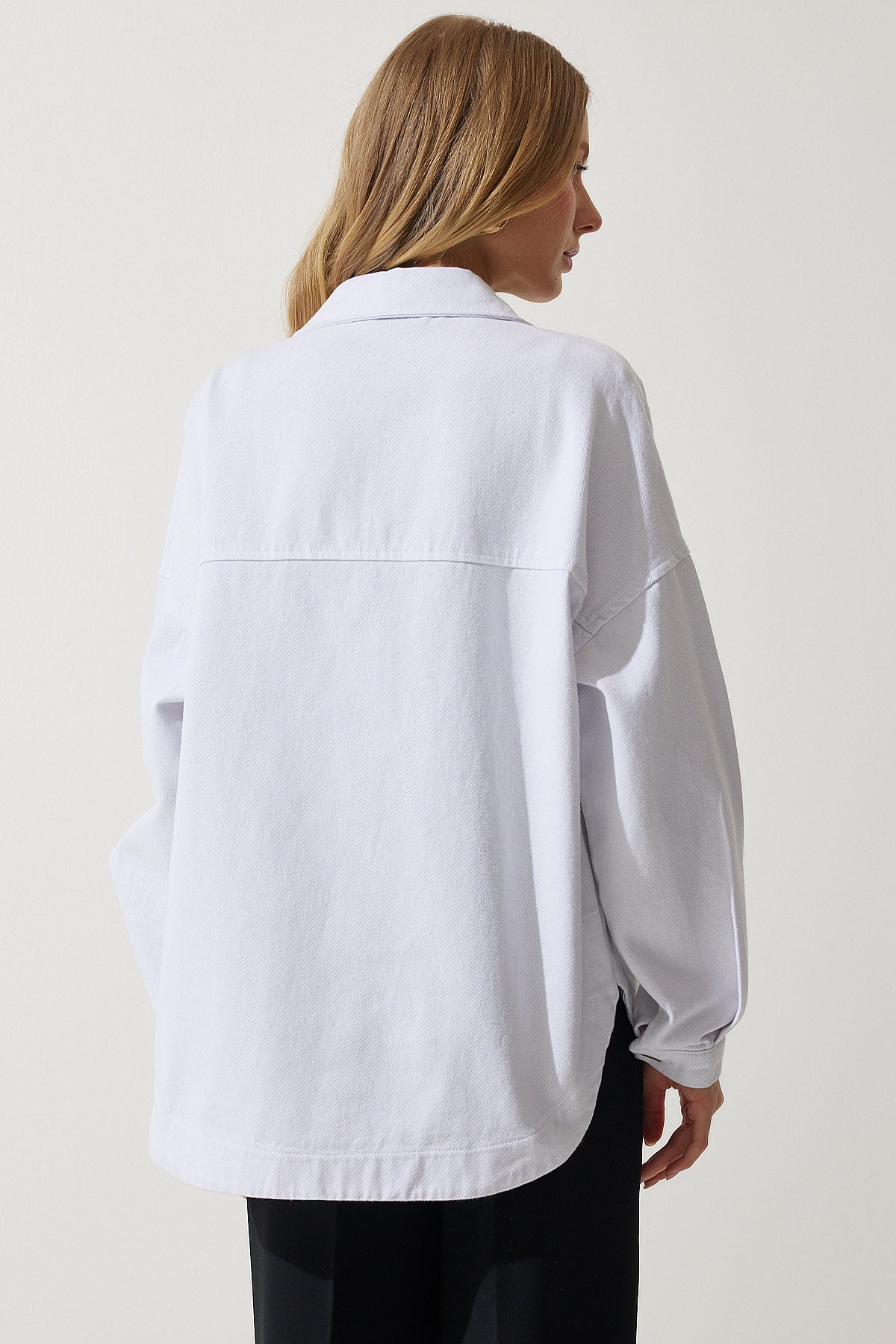Beyaz Yıldız Nakışlı Oversize Gömlek Ceket SA00026