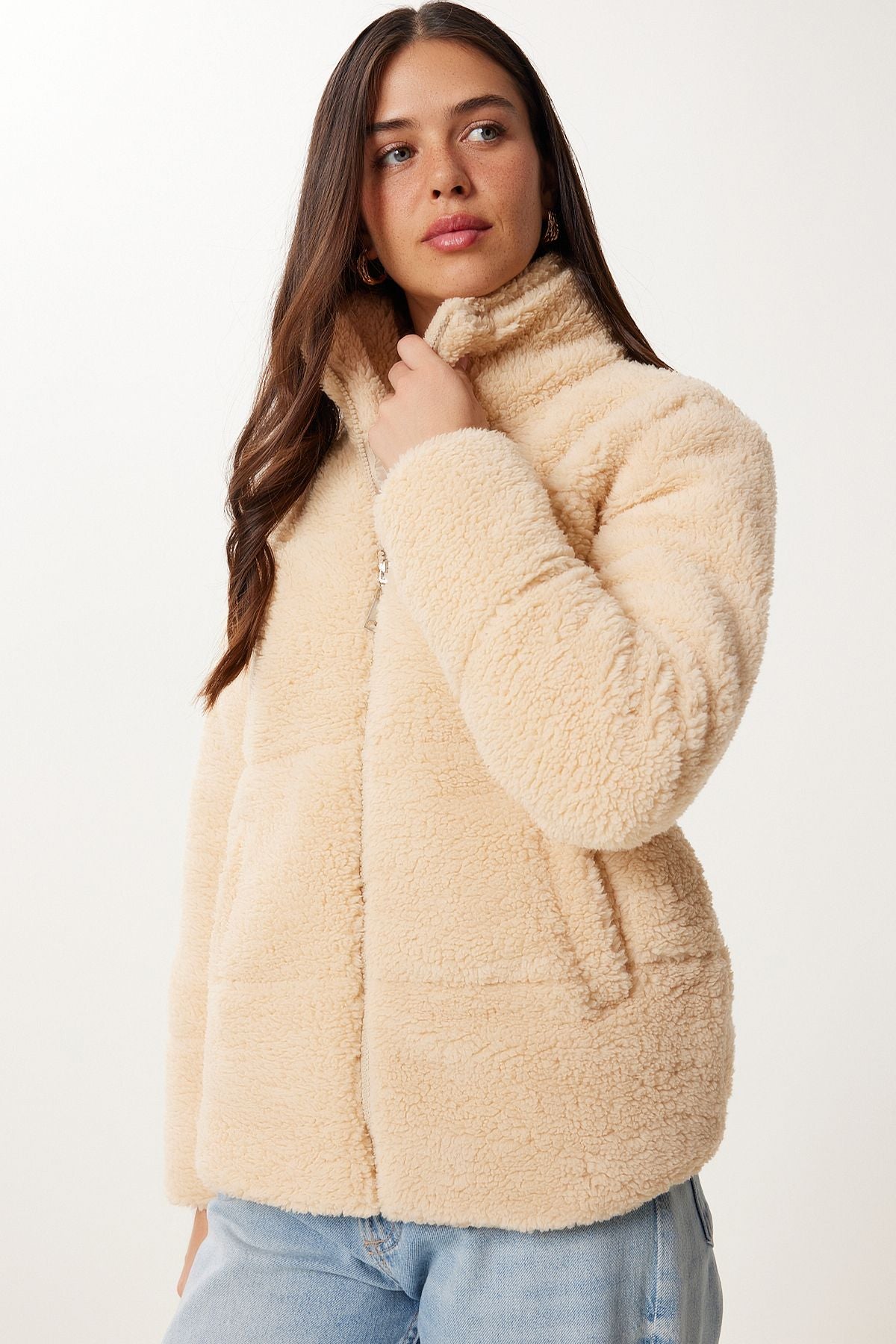 Latte Yumuşak Dokulu Peluş Mont DD01370