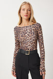 Siyah Bej Leopar Desenli Çıtçıtlı Dokuma Bluz YK00084
