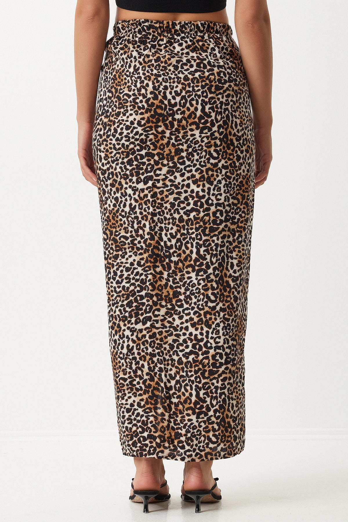 Siyah Bej Leopar Desenli Yırtmaçlı Midi Örme Etek UB00288