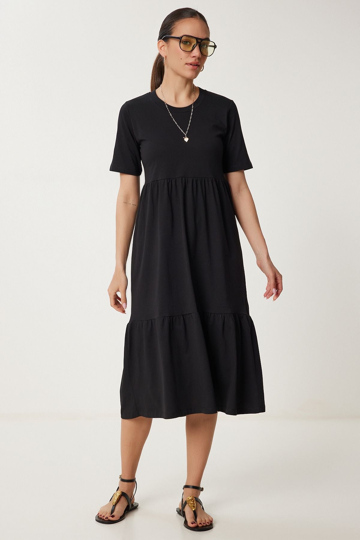 Siyah Oversize Volanlı Yazlık Örme Elbise CR00475