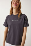 Antrasit Baskılı Basic Örme T-Shirt NJ00141
