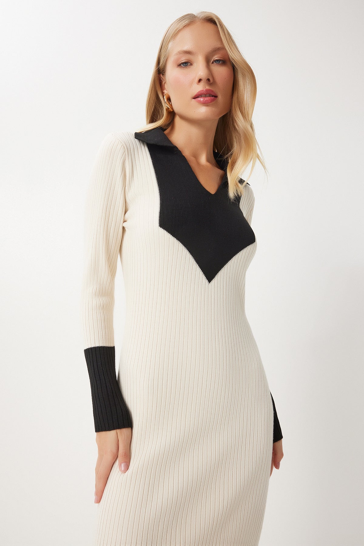 Ekru Kontrast Polo Yaka Triko Elbise JG00003