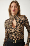 Bej Cut Out Detaylı Desenli Örme Bluz RX00037