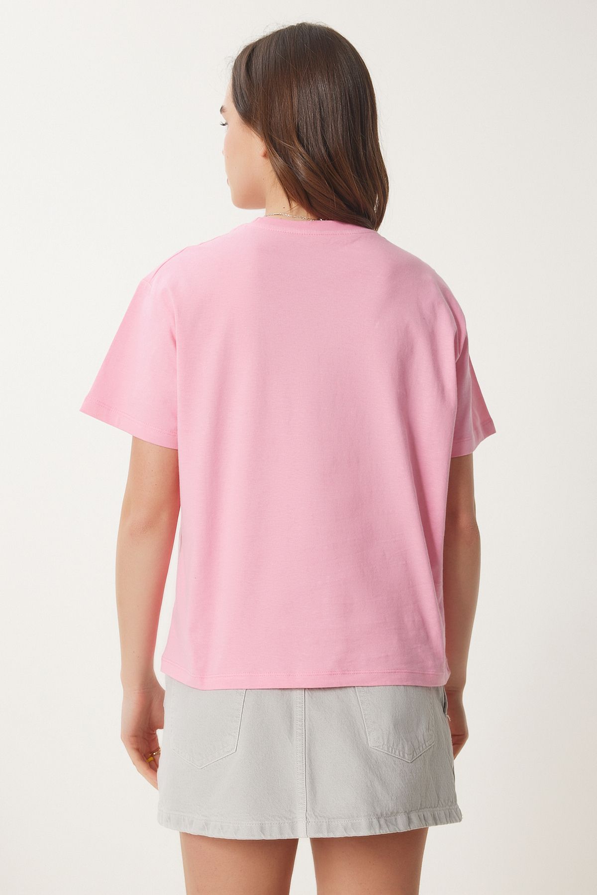 Pembe Nakış Cepli Pamuklu T-Shirt CR00450
