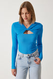 Canlı Mavi Cut Out Detaylı Fitilli Örme Bluz SF00005