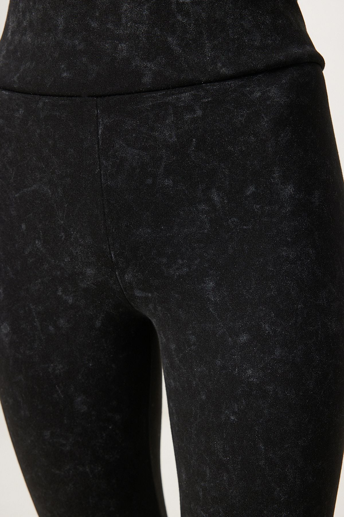 Siyah Yıkamalı Örme Tayt Pantolon UB00462