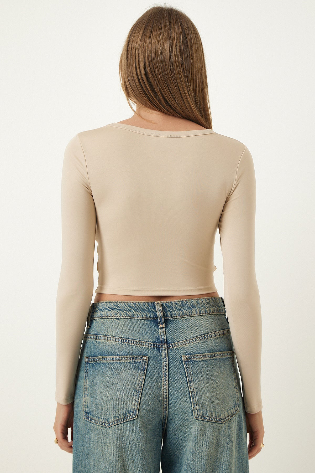 Krem Cut Out Detaylı Crop Bluz CE00091