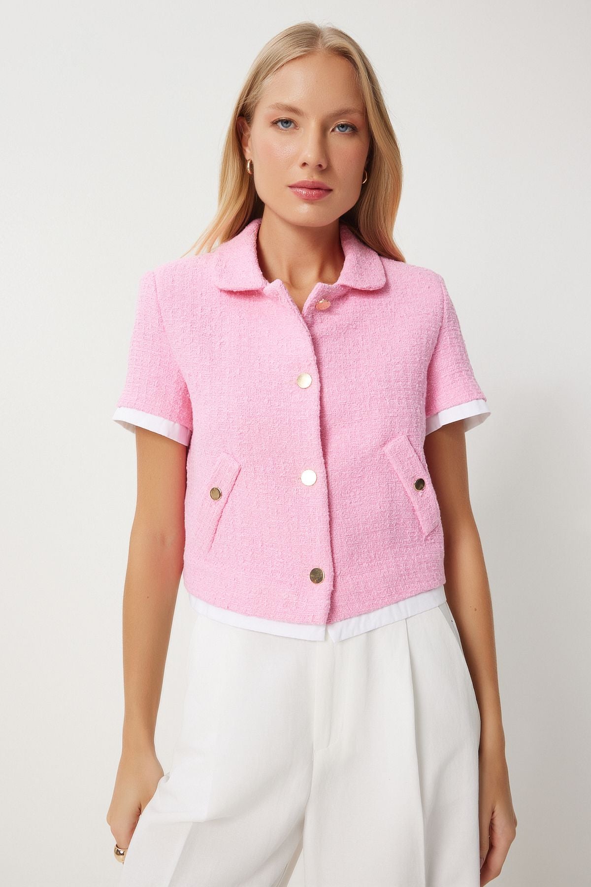Pembe Garni Detaylı Crop Tüvit Ceket WF00088