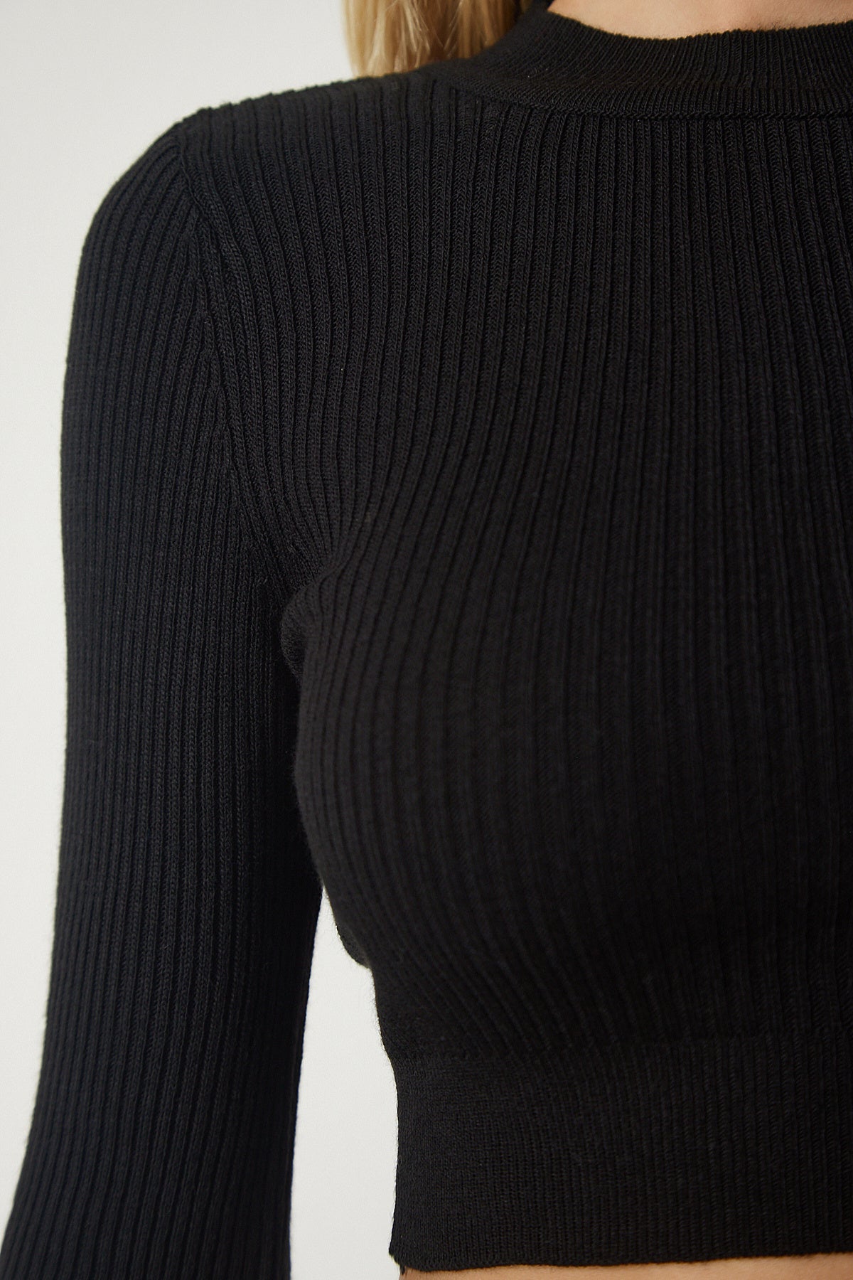 Siyah Fitilli Triko Crop Etek Takım Kİ00106