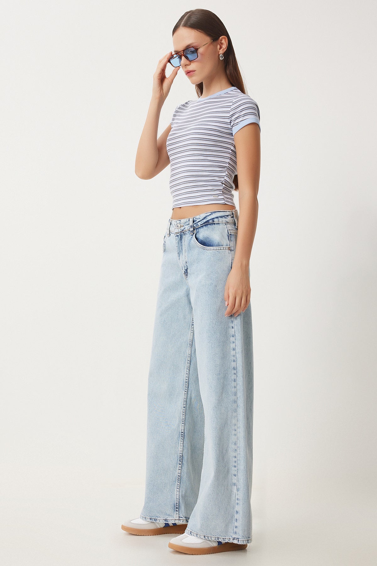 Buz Mavi Orta Bel Wide Leg Jeans RI00005