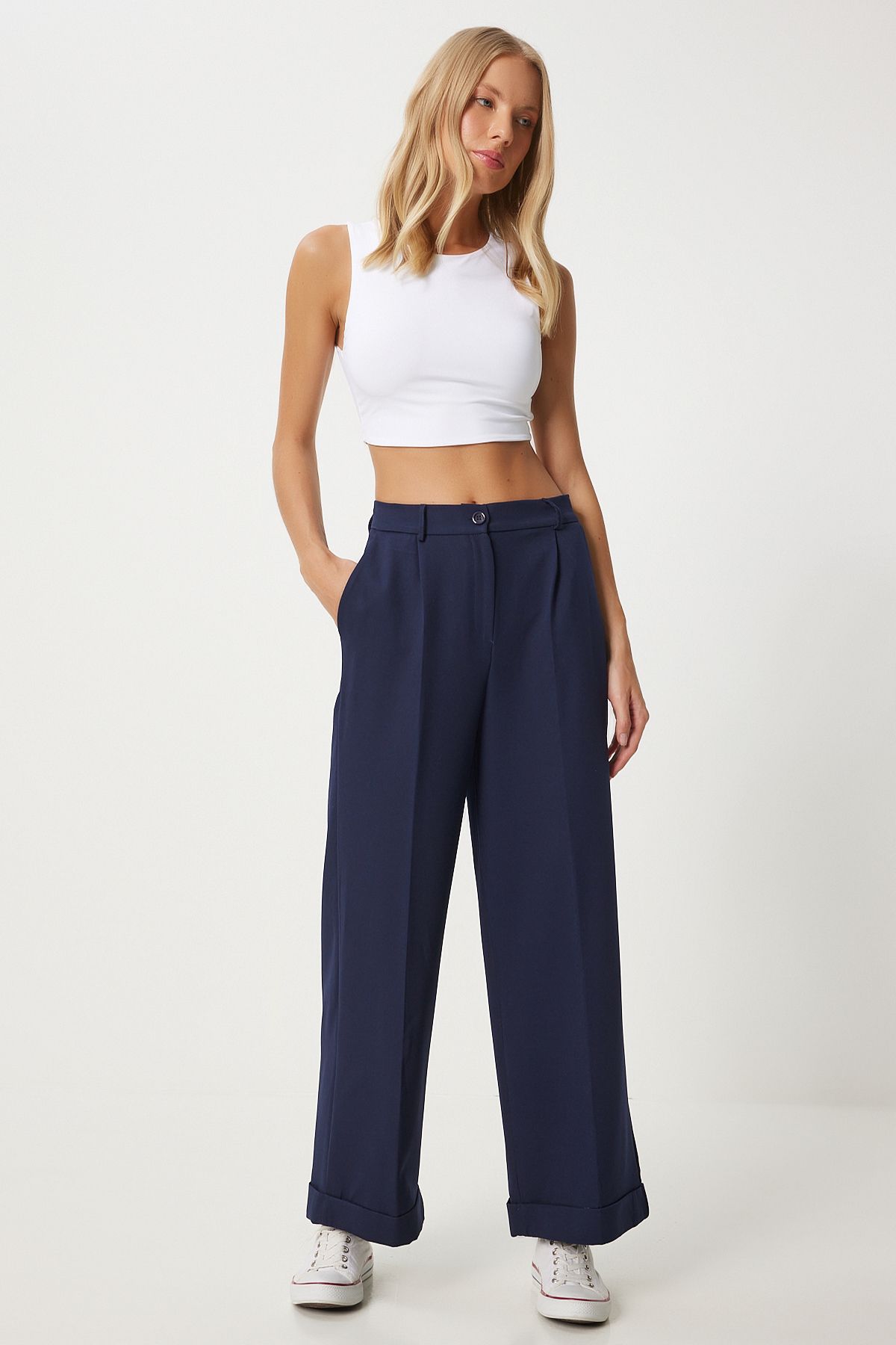 Lacivert Bol Paça Rahat Dokuma Pantolon  FN03365