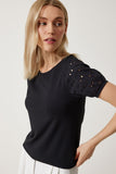 Siyah Güpür Kollu Pamuklu Basic Örme T-Shirt VF00001