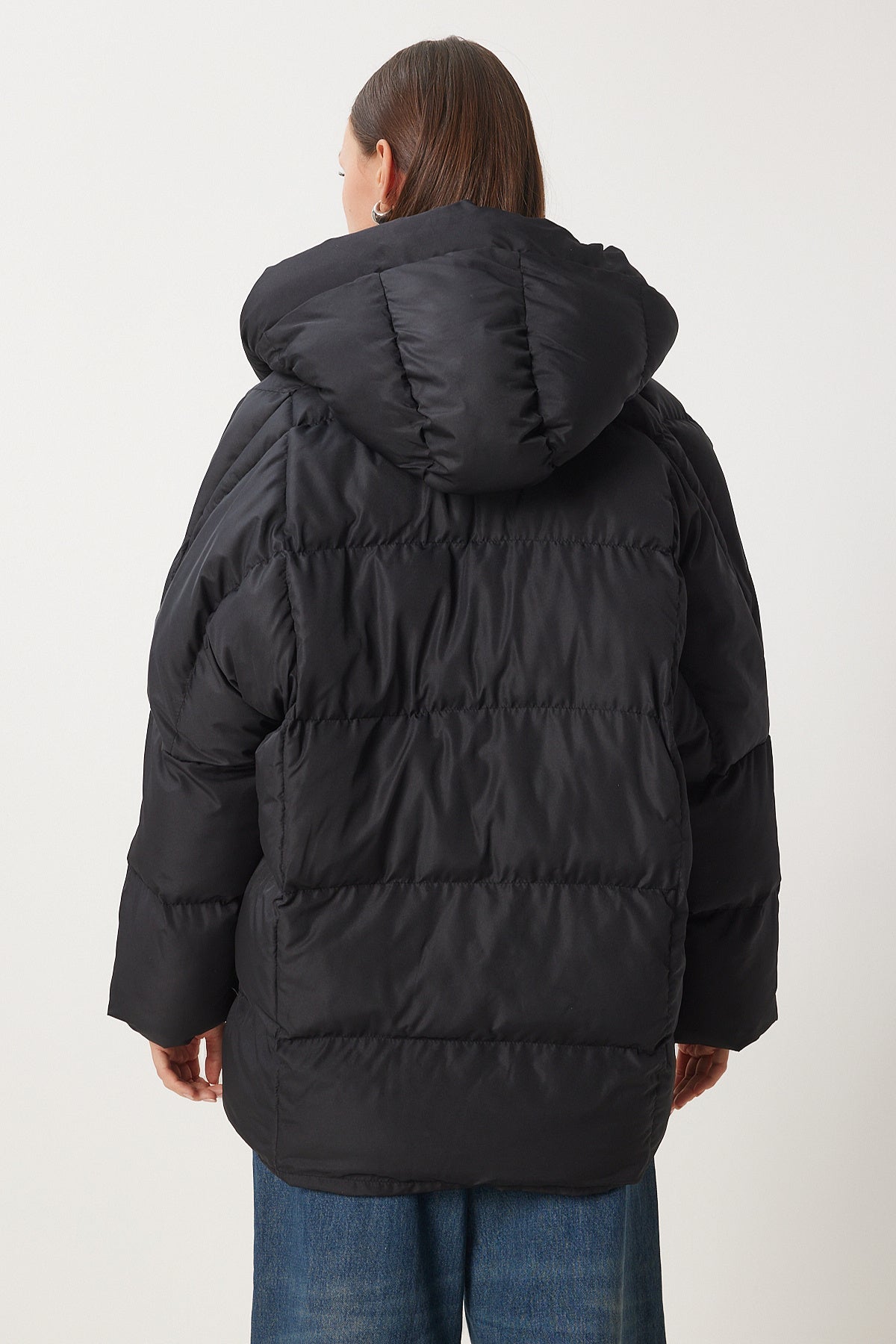 Siyah Kapüşonlu Oversize Şişme Mont RV00002