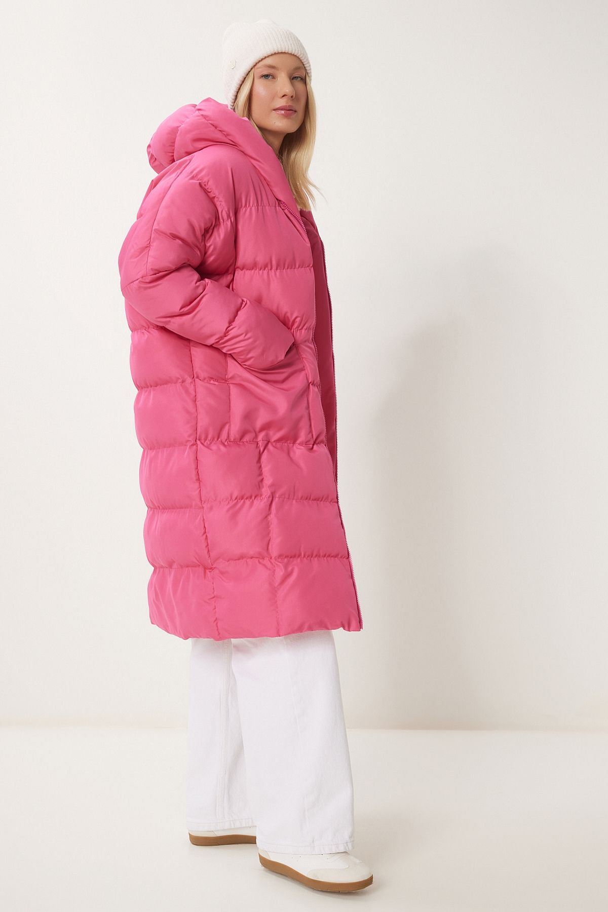 Pembe Kapüşonlu Oversize Uzun Şişme Kaban NT00428