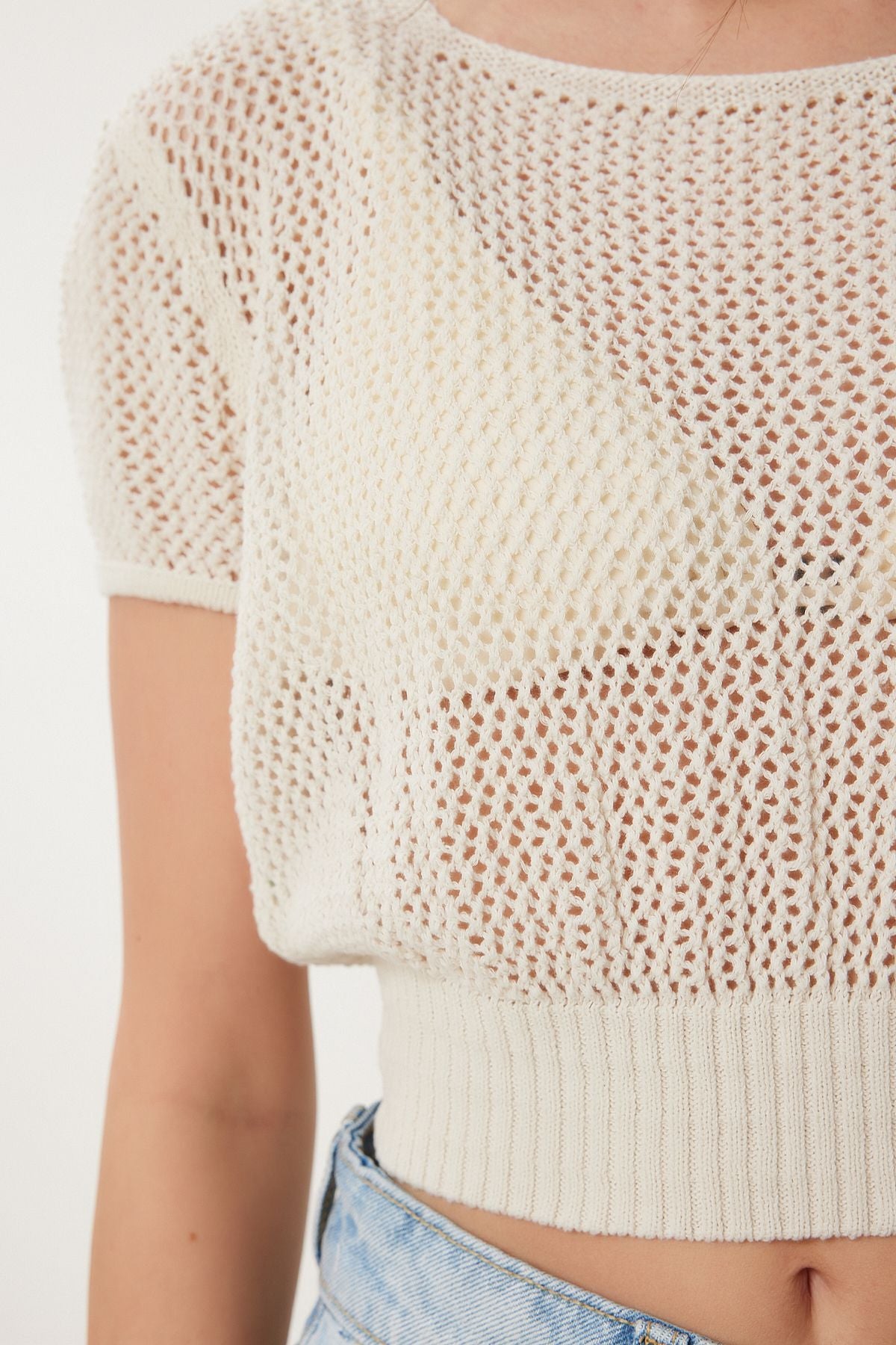 Krem Ajurlu Yazlık Crop Triko Bluz ZA00076