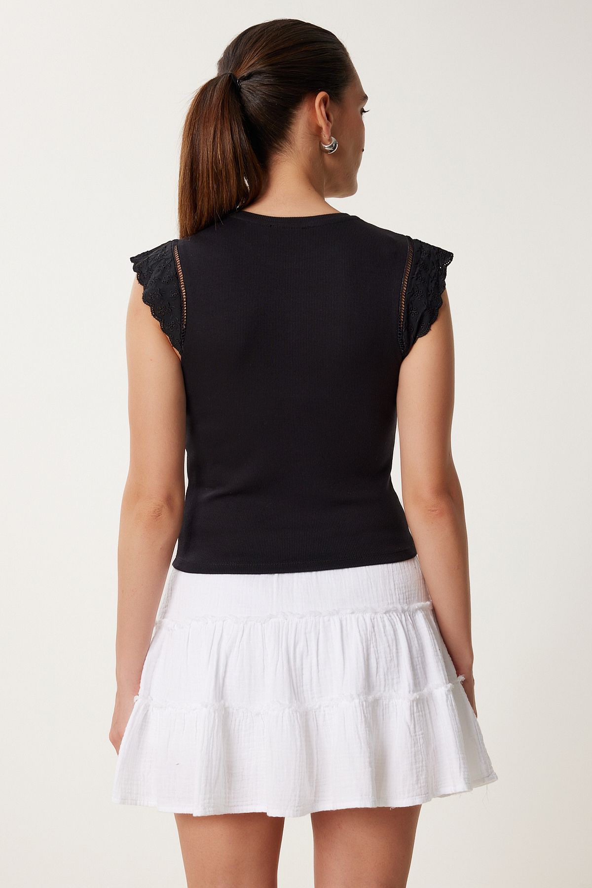 Siyah Fistolu Fitilli Örme Bluz UB00387