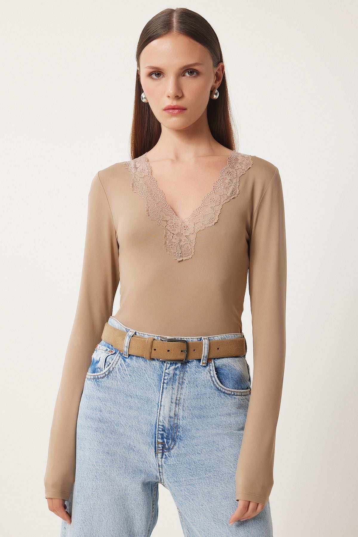 Vizon V Yaka Dantelli Örme Çıtçıtlı Body CV00037