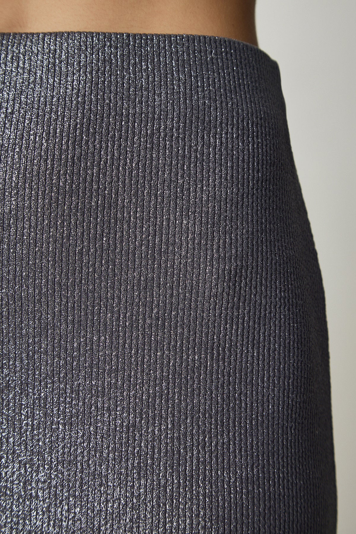 Gri Işıltılı Fitilli Crop Etek Takım MC00243
