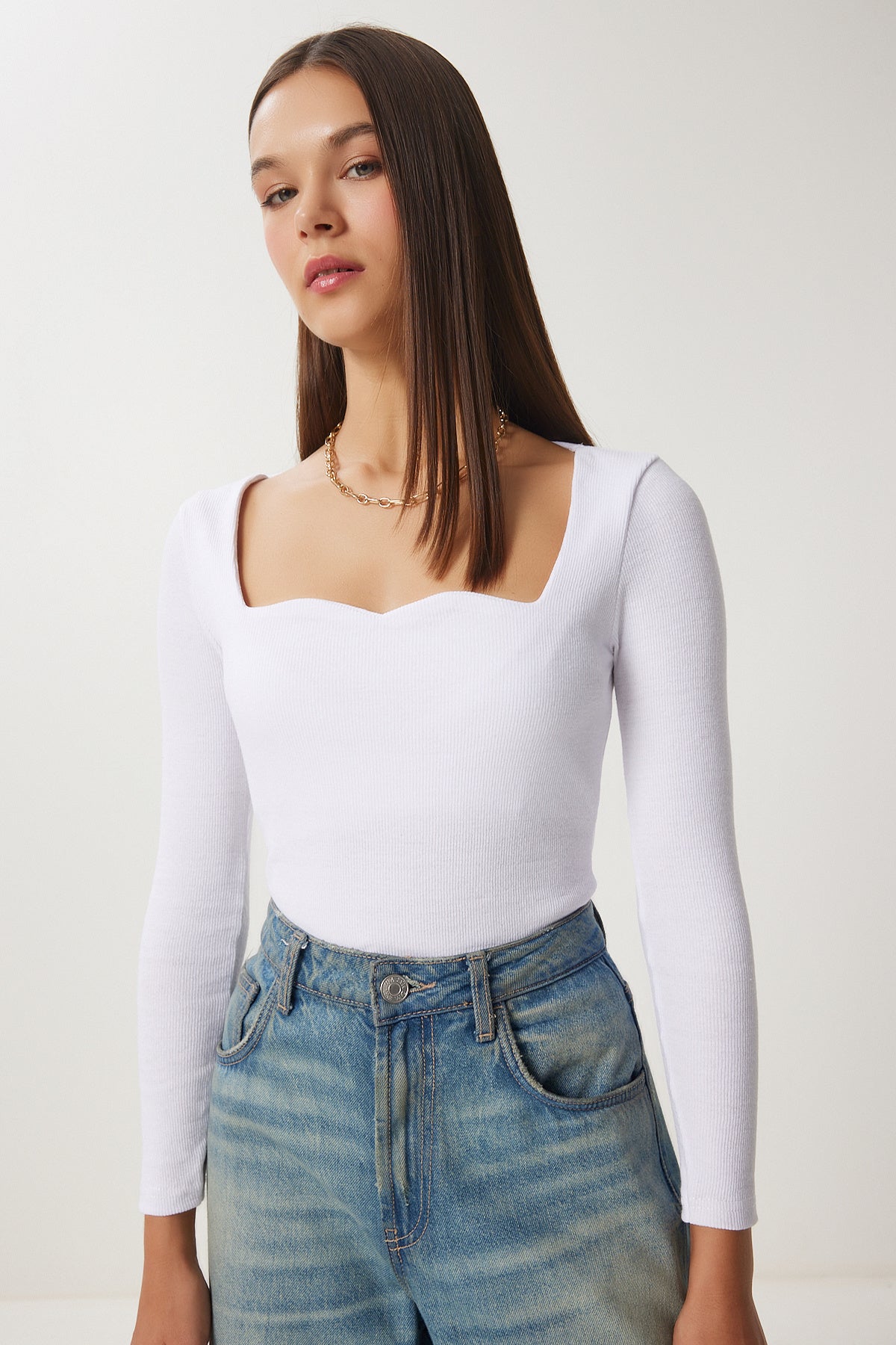 Beyaz Kalp Yaka Fitilli Örme Bluz GT00100