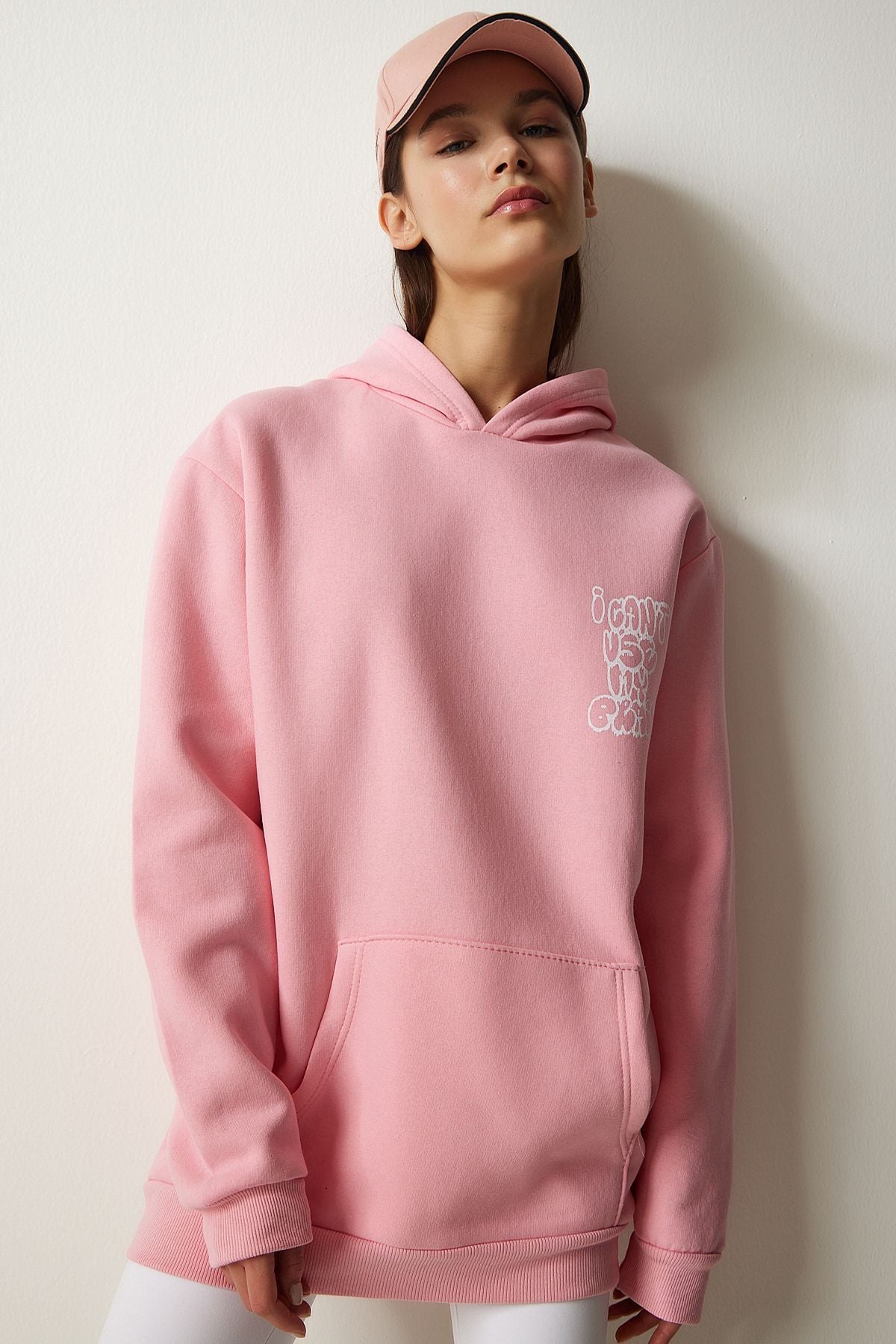 Açık Pembe Kapüşonlu Baskılı Şardonlu Sweatshirt OW00007