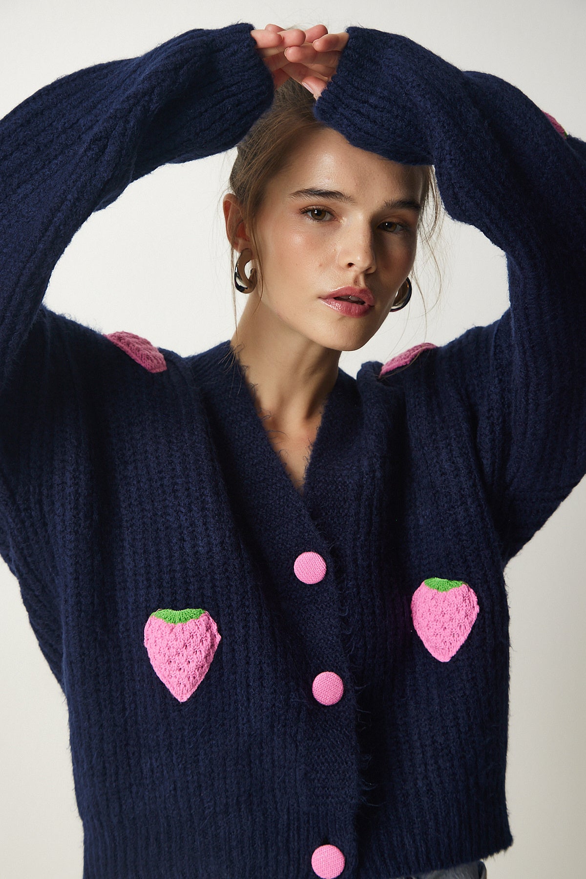 Lacivert Çilek Motifli Oversize Triko Hırka PF00008