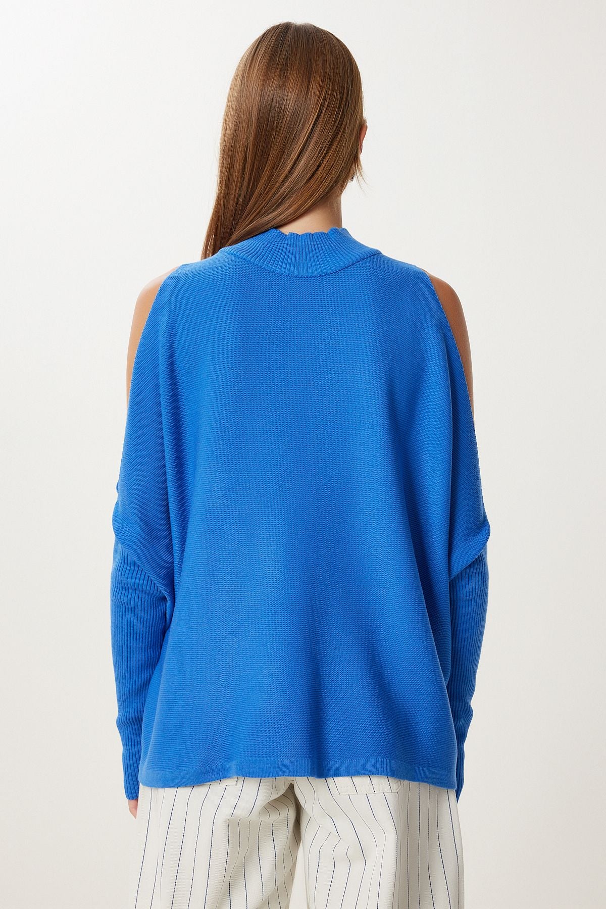 İndigo Mavi Cut Out Detaylı Oversize Triko Kazak AS00015