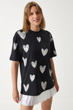 Siyah Beyaz Kalp Baskılı Oversize Pamuklu T-Shirt BP00165