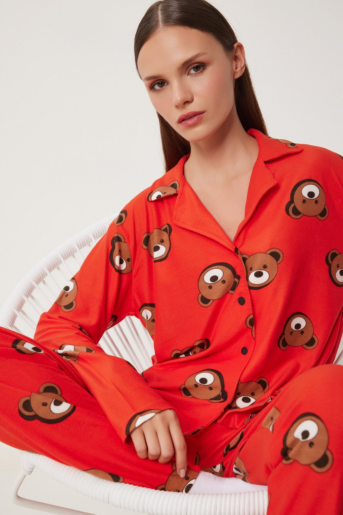 Kırmızı Desenli Kadifemsi Dokulu Örme Pijama Takımı FP00008