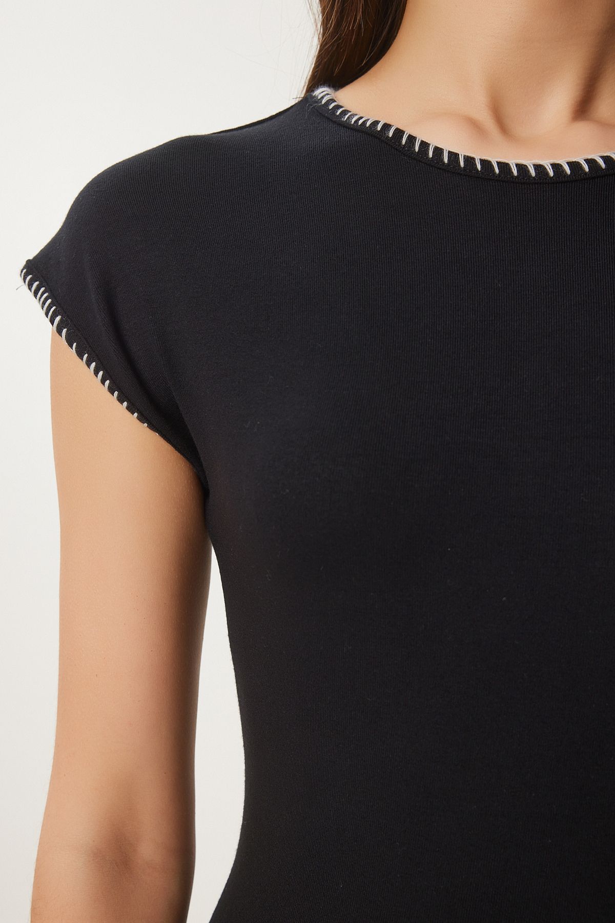 Siyah Kontrast Şeritli Örme Bluz FW00006