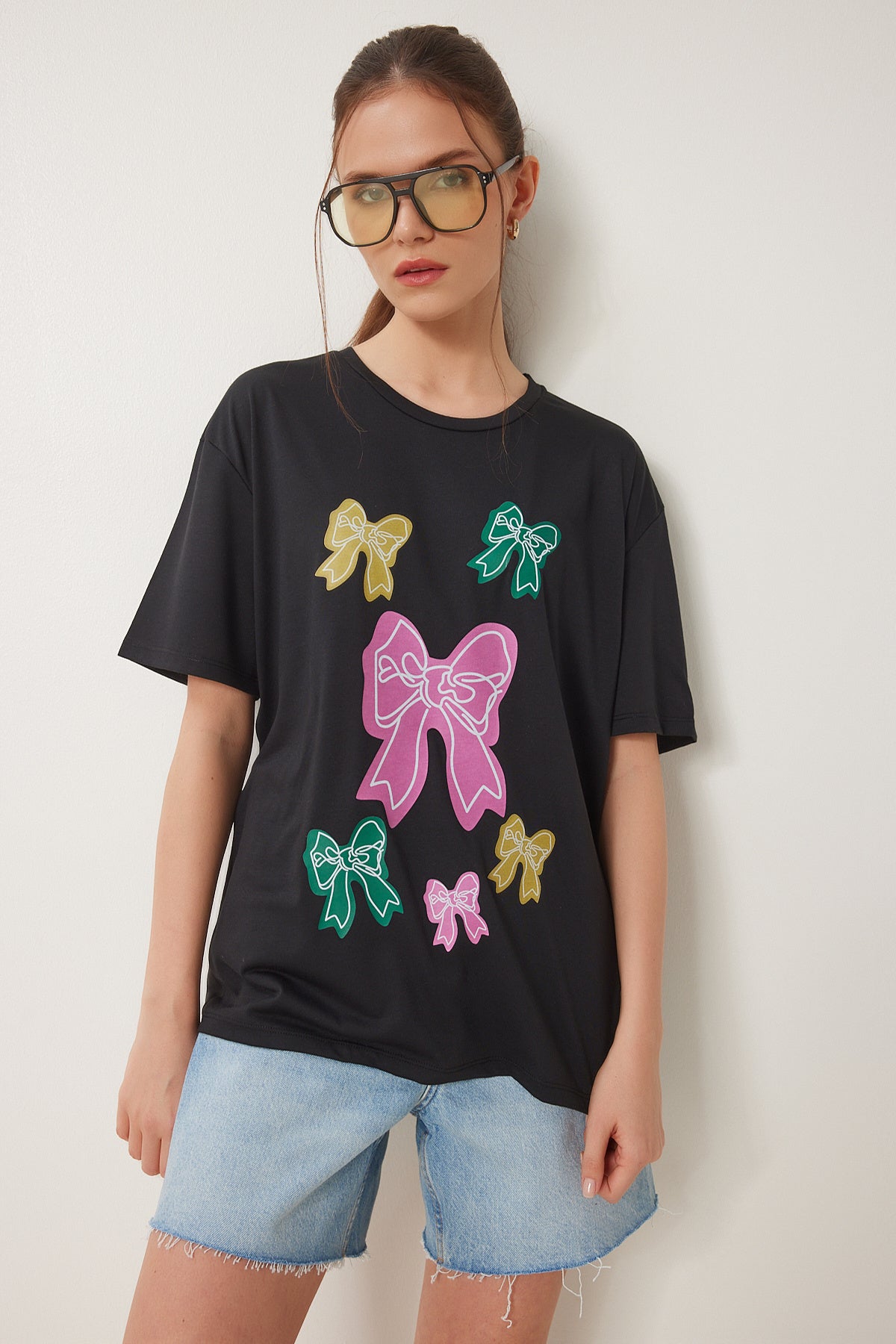 Siyah Fiyonk Baskılı Örme T-Shirt VN00024