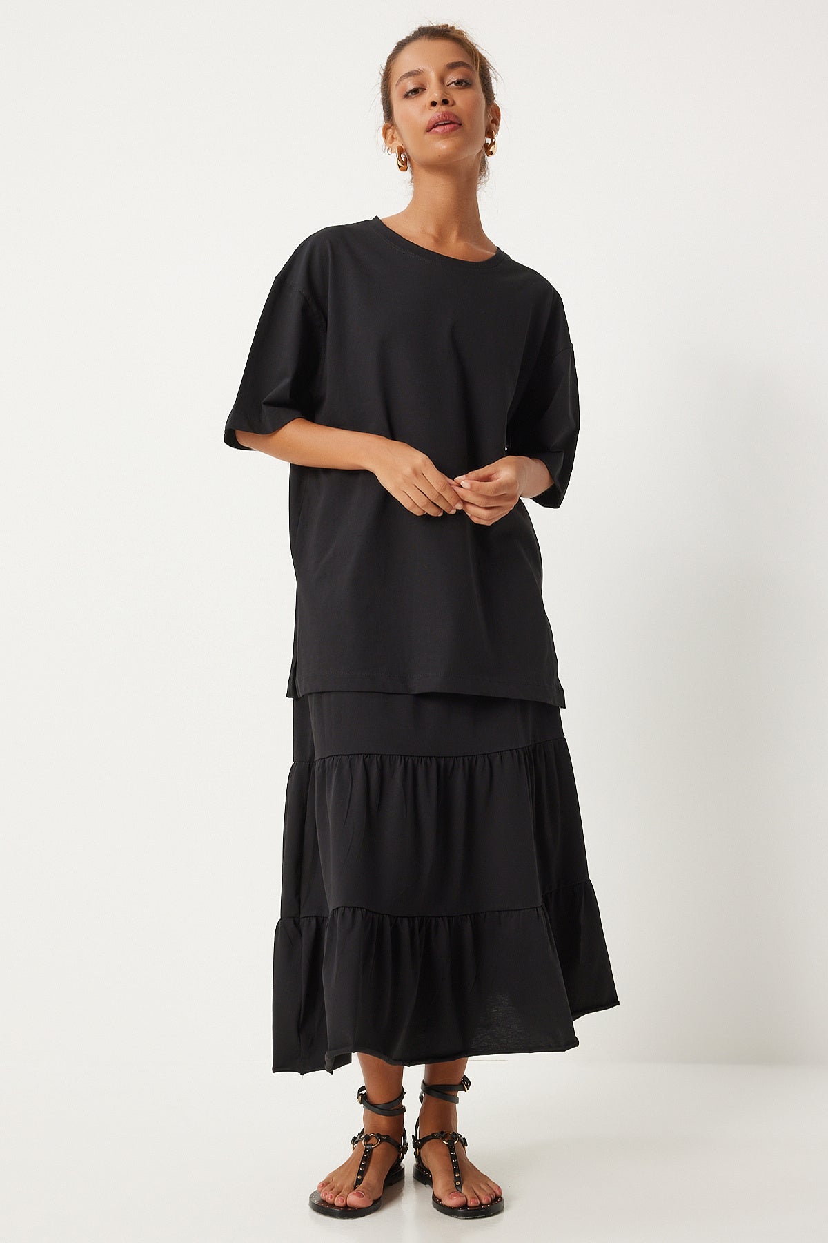 Siyah Oversize T-Shirt Volanlı Örme Etek Takım UB00291
