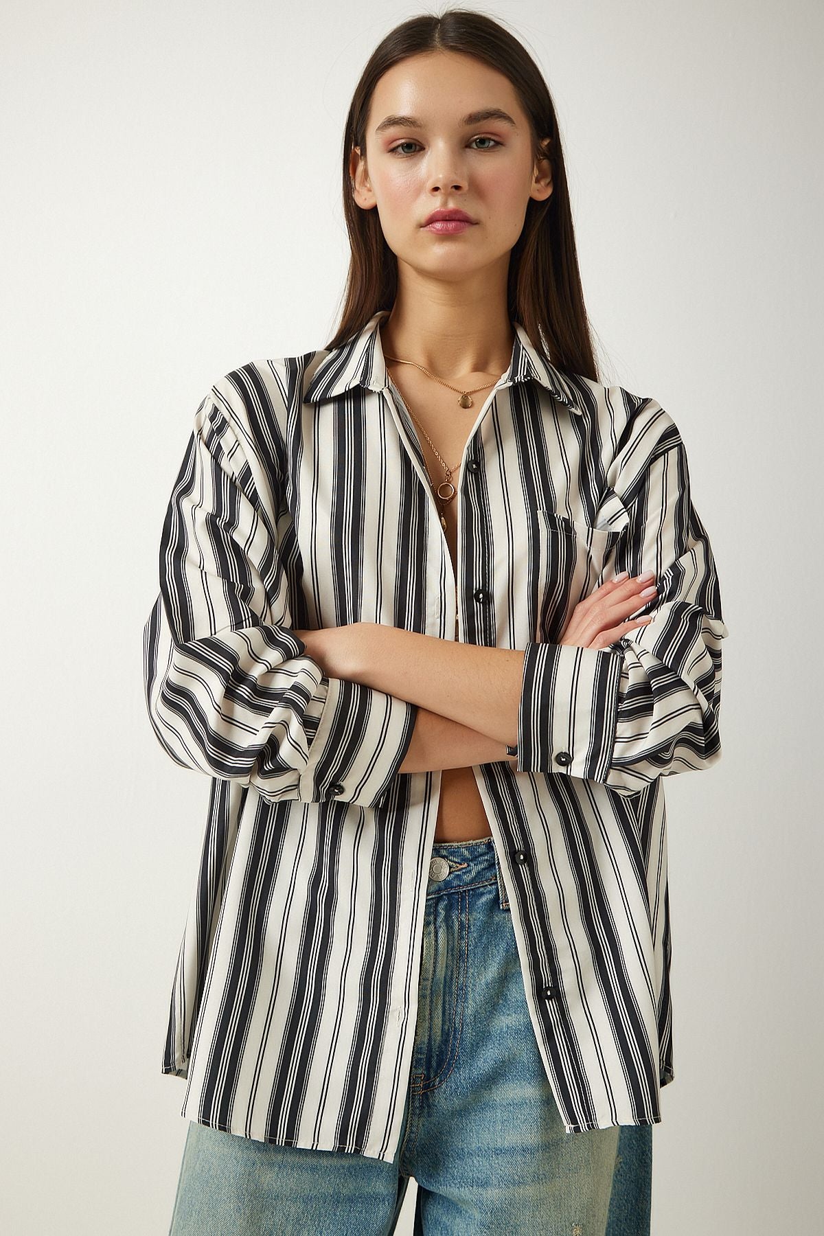 Krem Siyah Çizgili Oversize Örme Gömlek SF00007
