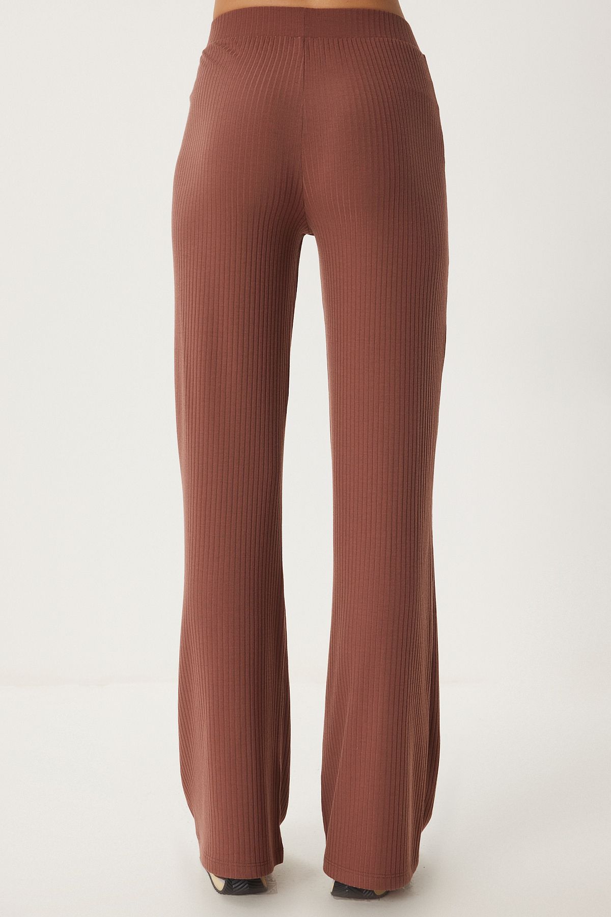 Kahverengi Rahat Fitilli Örme Bluz Pantolon Takım OW00054