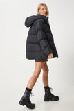 Siyah Kapüşonlu Oversize Şişme Mont RV00068