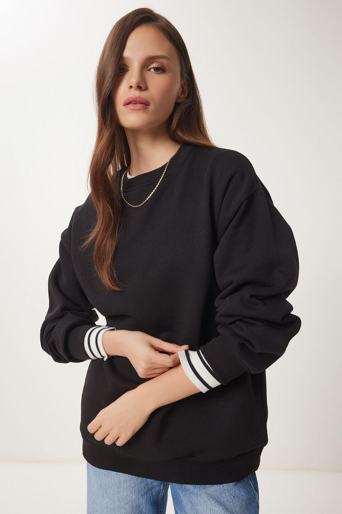 Siyah Şardonlu Basic Sweatshirt OW00001