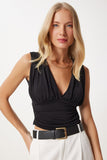 Siyah Derin V Yakalı Crop Sandy Örme Bluz BF00039