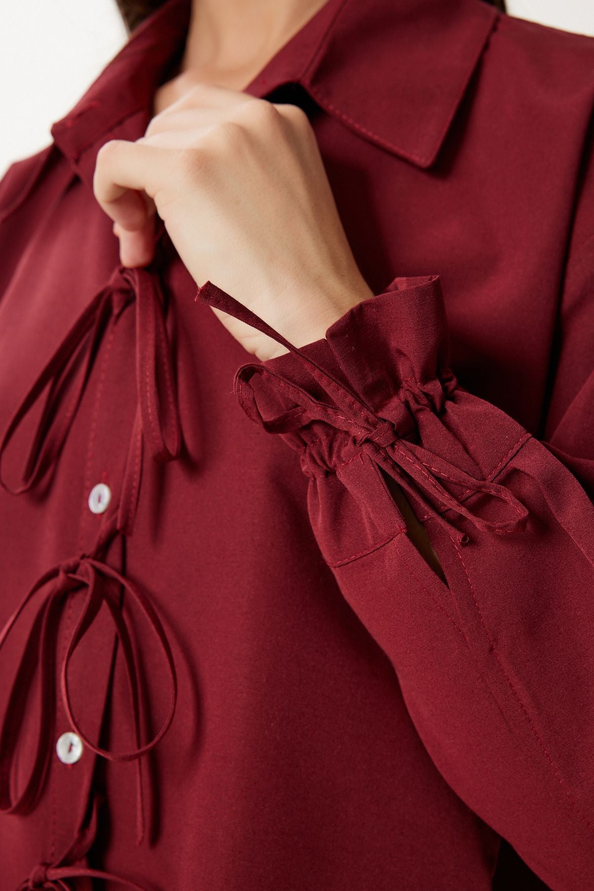 Bordo Bağlama Detaylı Crop Dokuma Gömlek BV00178