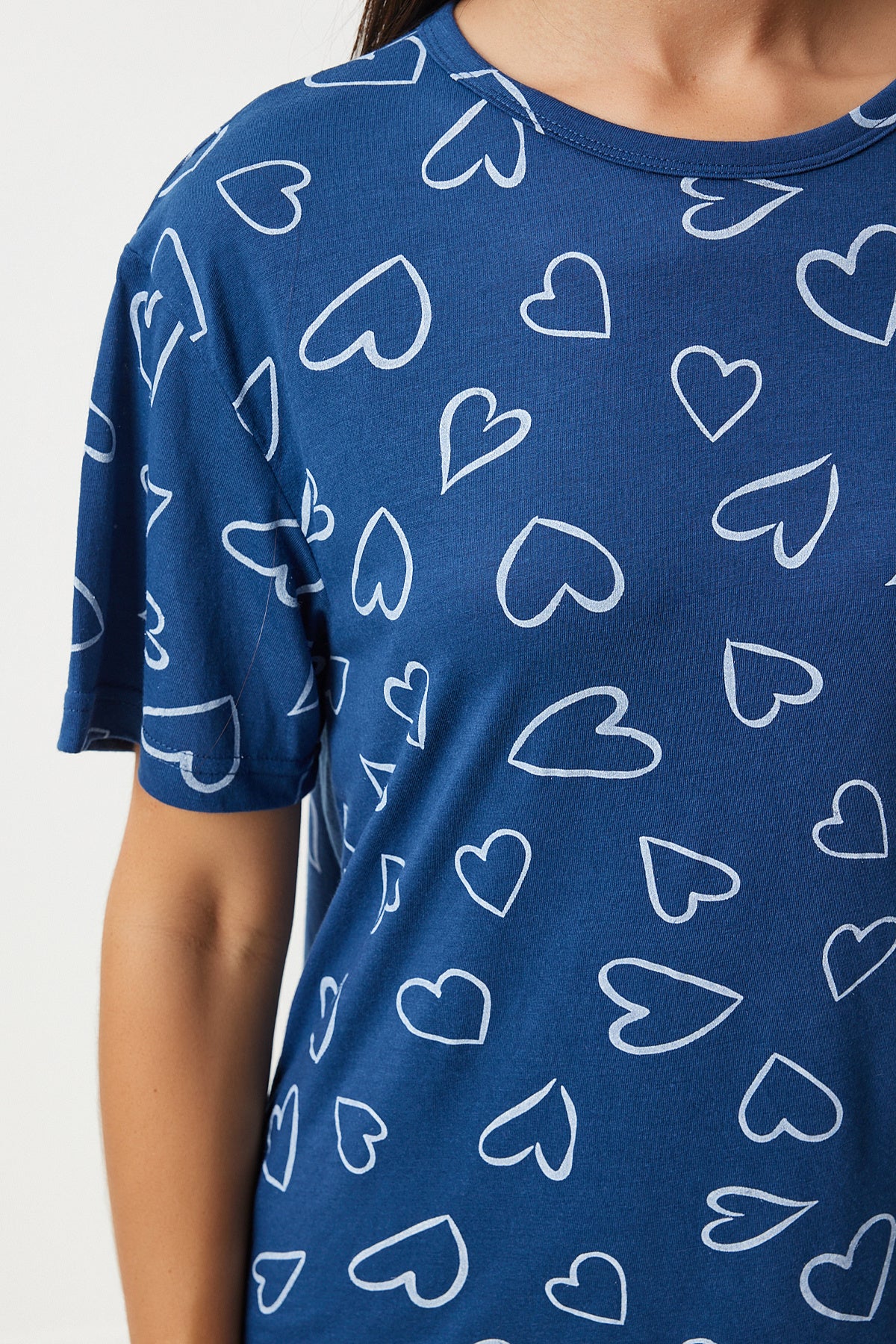 Lacivert Desenli Viskon Pantolon T-Shirt Pijama Takımı EC00046