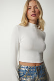 Beyaz Dik Yaka Fitilli Kaşkorse Crop Bluz ub00165