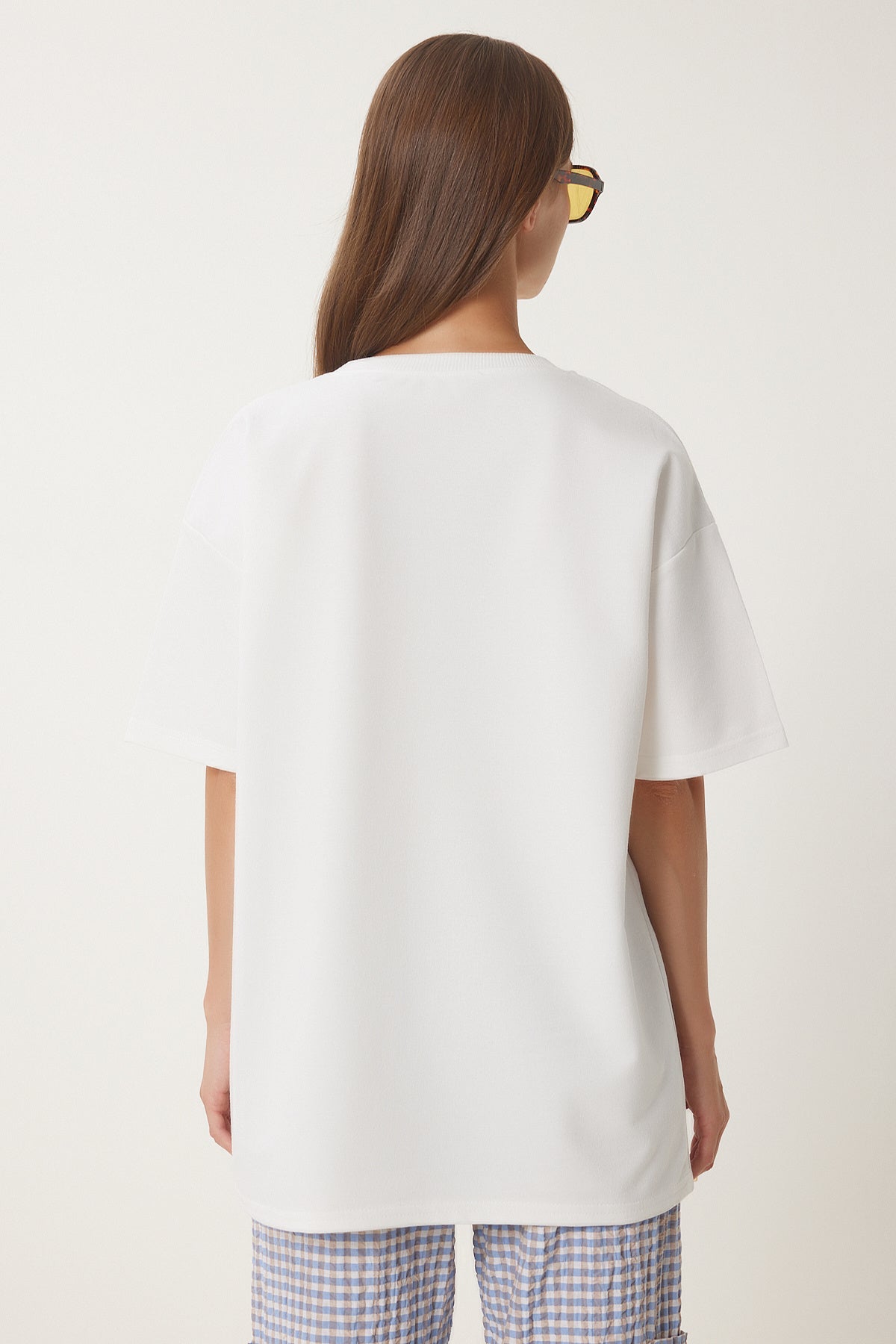 Ekru Ayıcık İşlemeli Oversize Örme T-Shirt ZV00286
