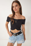 Siyah Büzgü Detaylı Crop Sandy Bluz Lİ00117