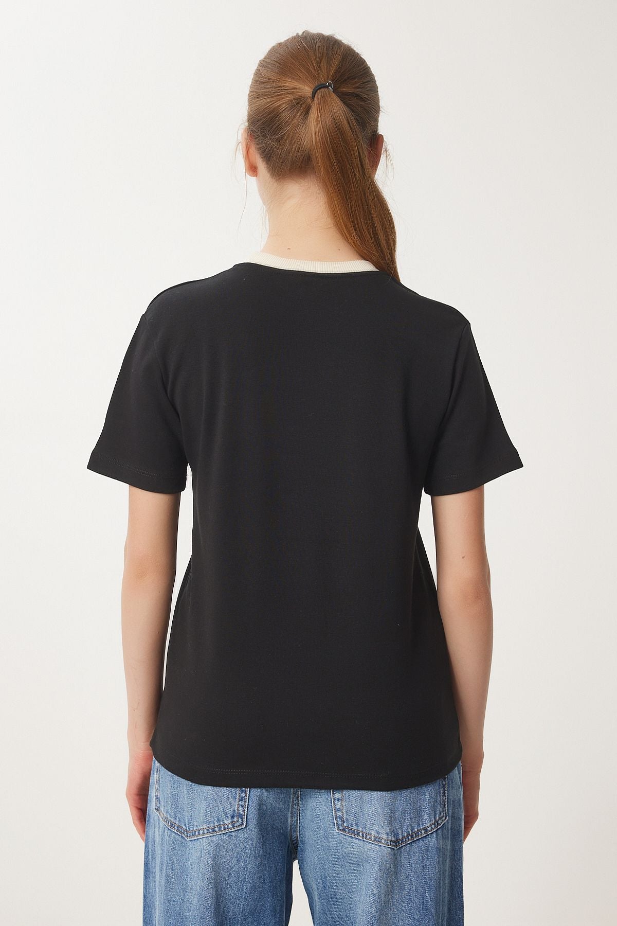 Siyah Kontrast Renkli Pamuklu Örme T-Shirt CR00472