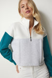 Gri Zümrüt Yeşili Fermuarlı Yaka Şardonlu Örme Crop Sweatshirt NJ00130