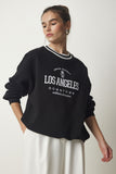Siyah Nakışlı Şardonlu Örme Sweatshirt HF00447