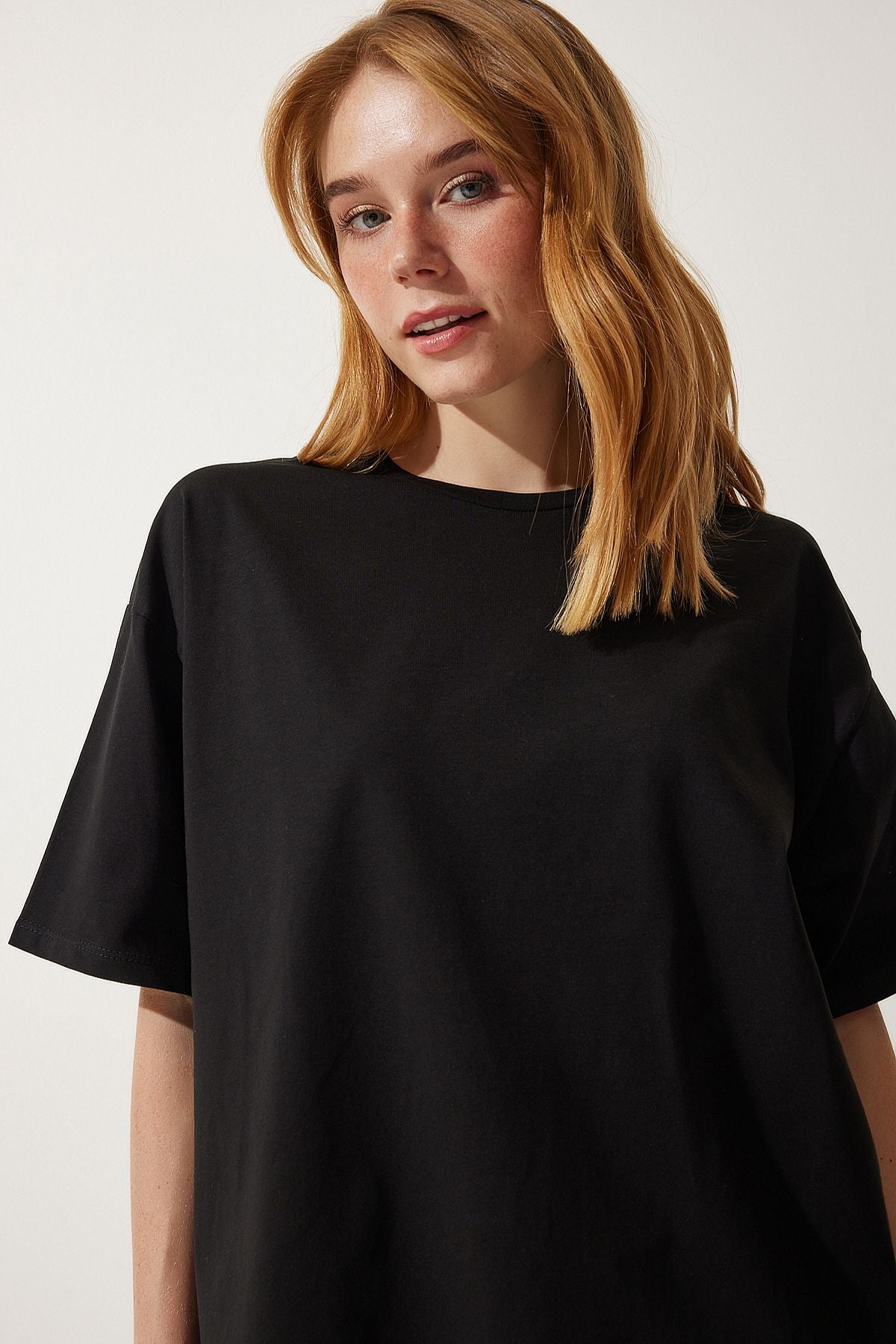 Siyah Basic Oversize Örme T-Shirt HW00007